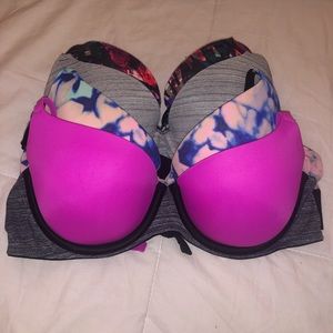 4 VS PINK bras for 35$!